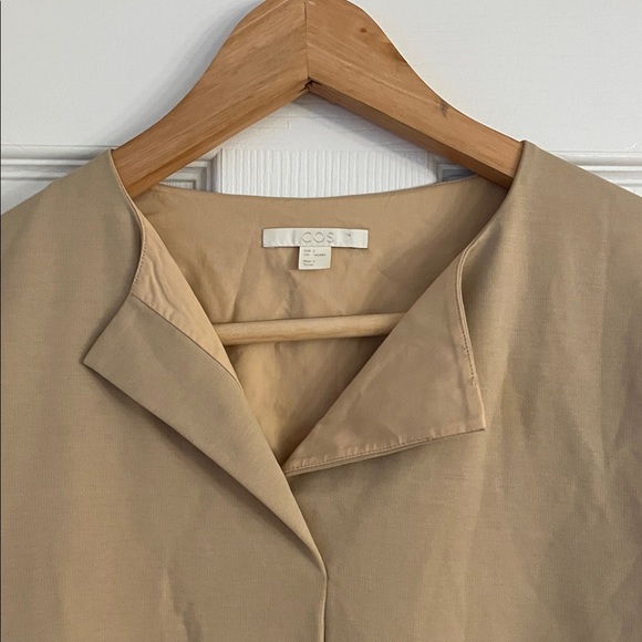 COS Elegant Cream Day Dress with slit detail size small - Picture 11 of 12